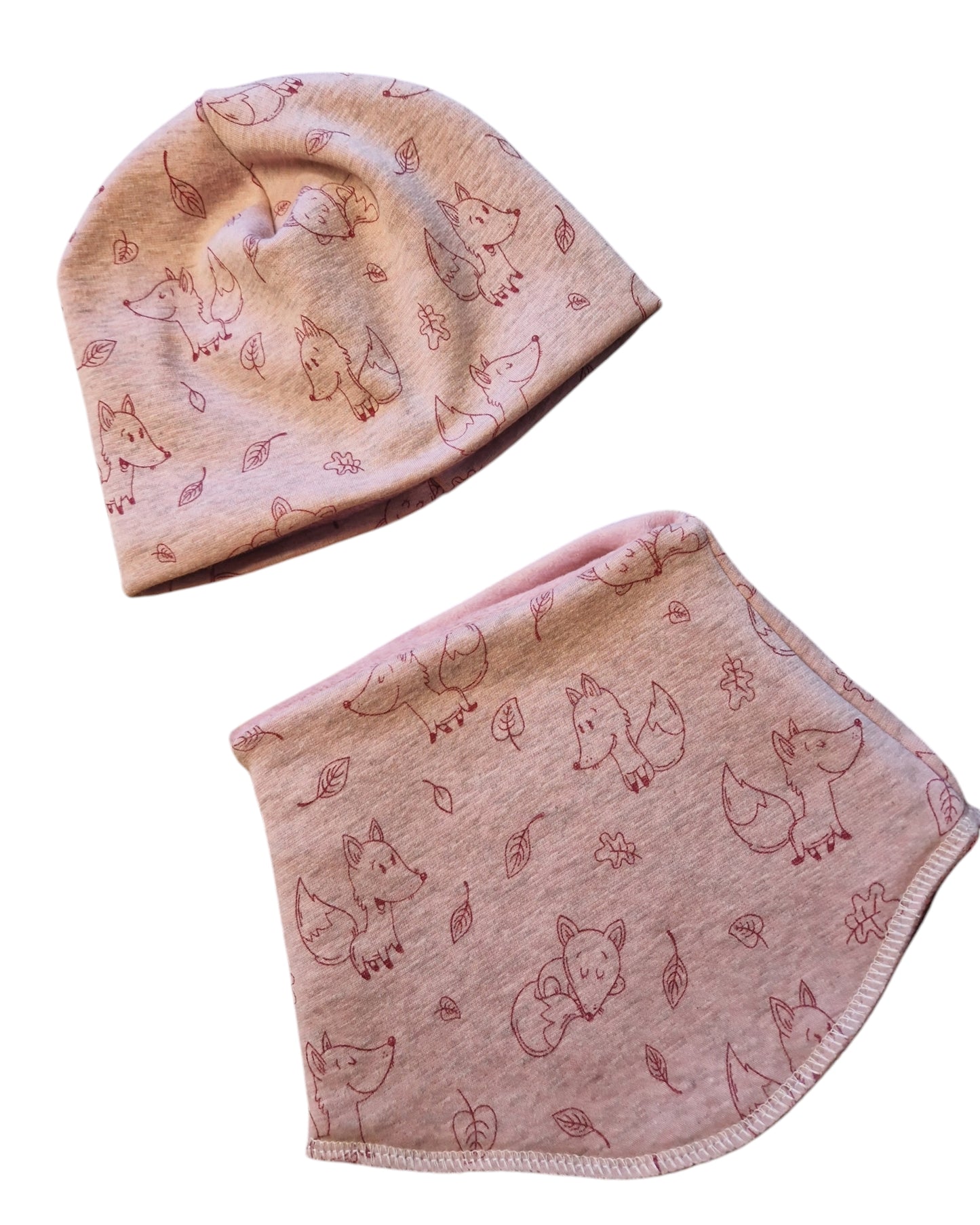 Kindermütze und Schlupfschal in Baumwolle und Fleece, rosa mit Füchsen