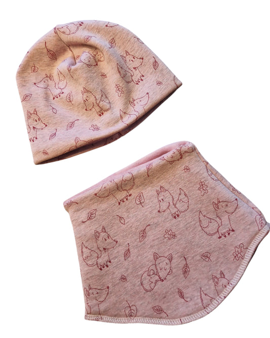 Kindermütze und Schlupfschal in Baumwolle und Fleece, rosa mit Füchsen