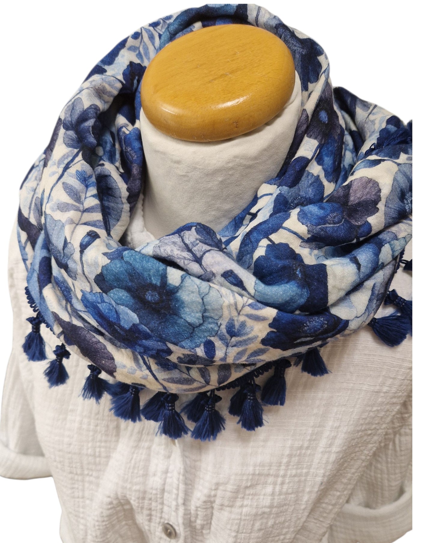 Dreieckstuch Damen Lilla, Schal Damen, Musselinschal, Blumen blau