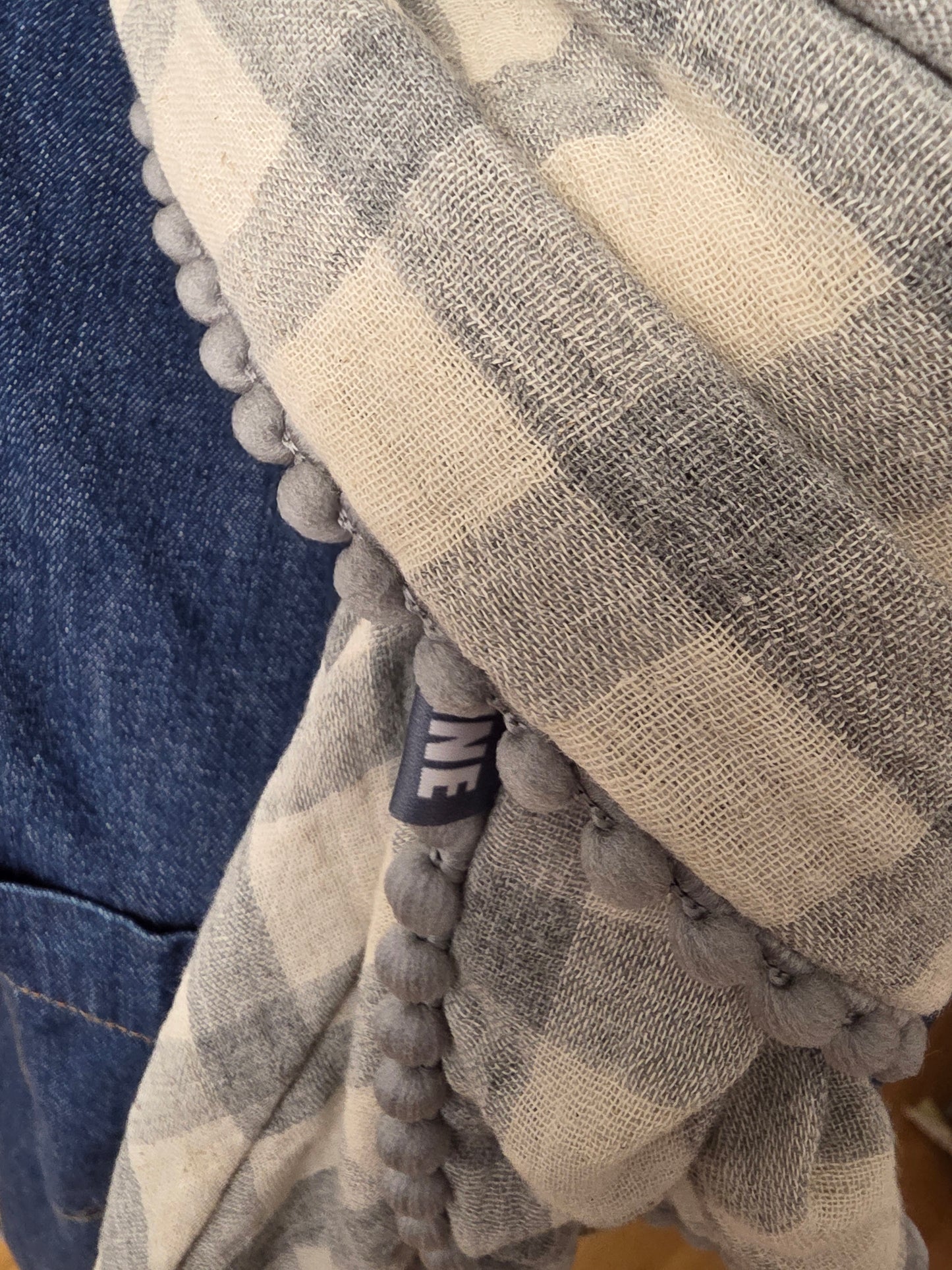 Dreieckstuch Damen Sylvie, Schal Damen, Musselinschal, kariert, offwhite-hellgrau