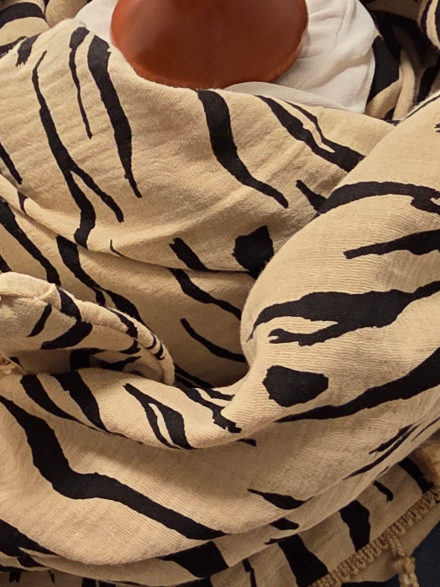 Dreieckstuch Damen Michelle, Schal Damen, Musselintuch, Zebramuster, schwarz - beige