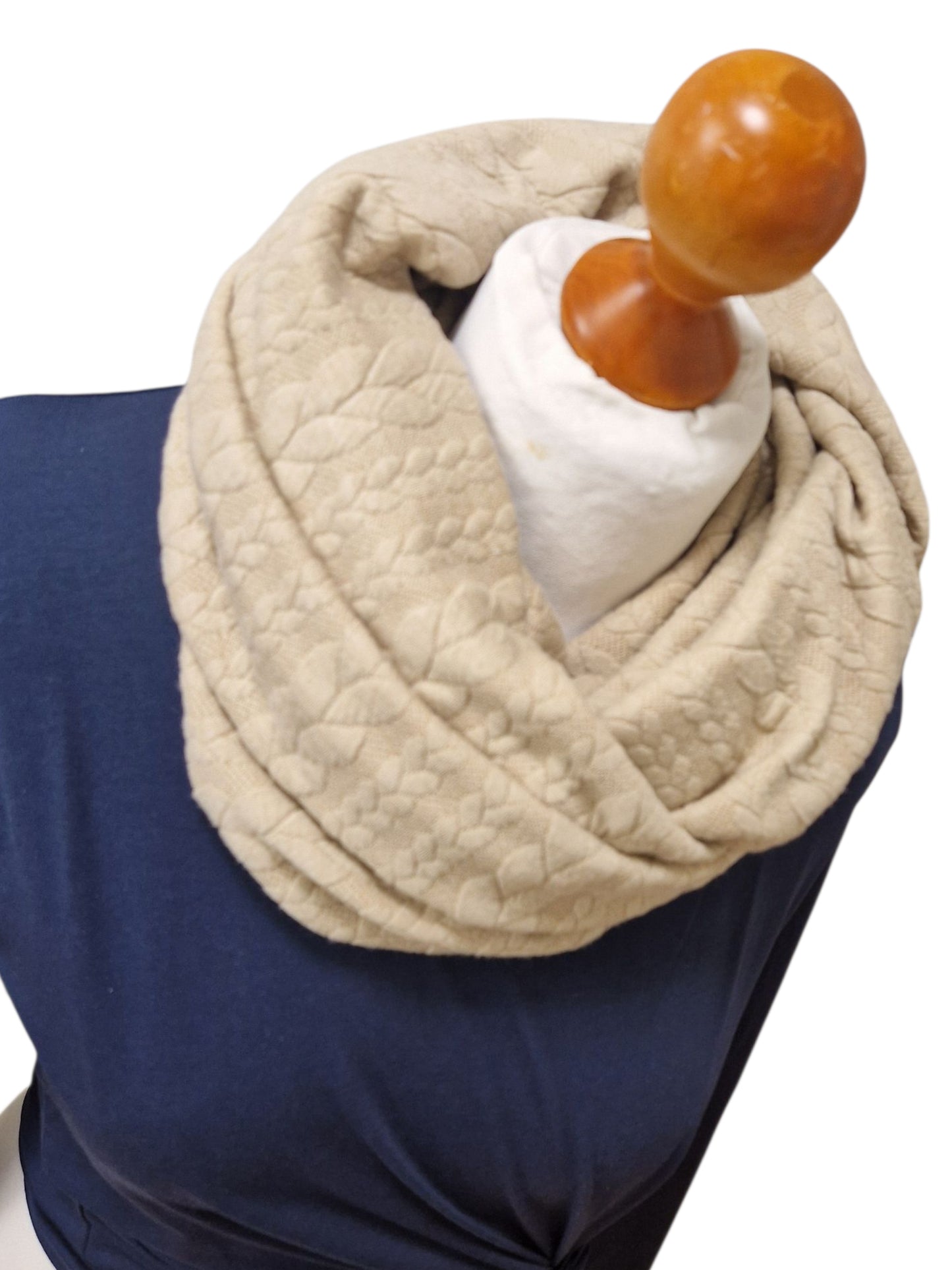 Loop mit Zopfmuster, beige