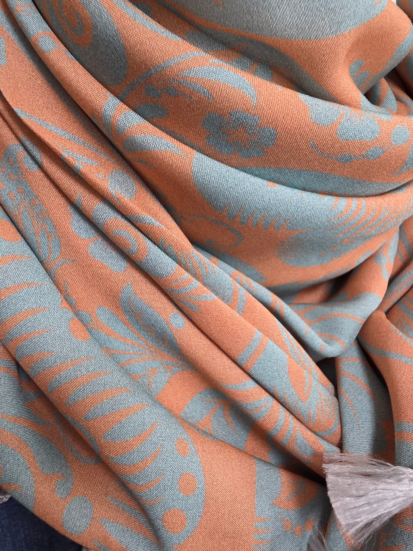 Dreieckstuch Damen Yara, Schal Damen,  Blumen,  hellgrau,  peach