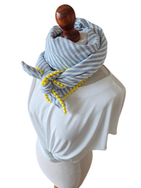 Dreieckstuch Damen Romina, Schal Damen,  Musselintuch,  hellblau- offwhite