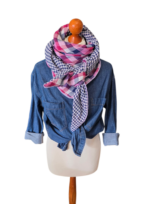 Dreieckstuch Damen Celeste, Schal Dame, Musselintuch,  Karo, marineblau, beeren, rosa, hellgrau